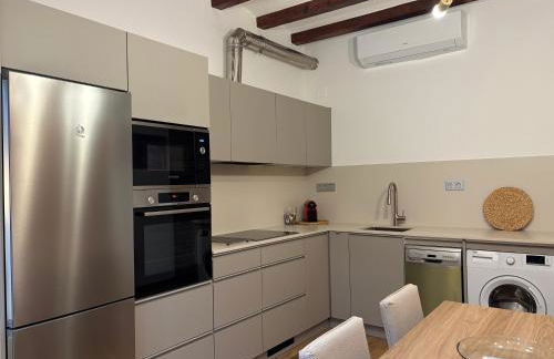 OLYMPIC VILLAGE - Photo 5