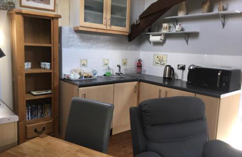 1 Bed in Starcross WARRE - Photo 5