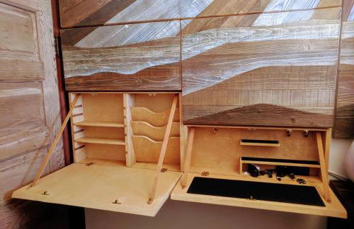 Perfect Location - 4BD,1BA - Restored Redwood Home - Foto 34