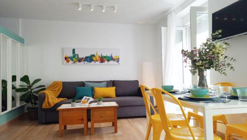 Alameda Sunny Terrace - Lovely Center Apartments - Photo 2