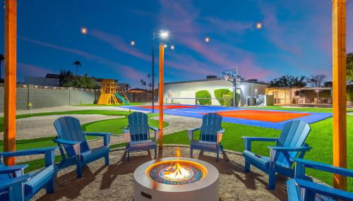 Rio Resort Kierland Pool Hot tub Mini Golf Fun - Foto 4