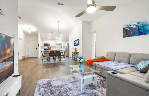 Coastal Vibes & Family Fun-Spacious 3BR, Kidz Zone, Desirable Neighborhood - Photo 13