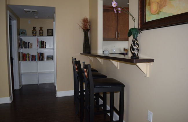 2 Bed 2 Bath in Studio City - Foto 73