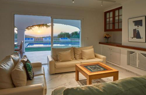 Villa Can Joan I - Fantastic Sunset Views and Family Friendly - - Foto 57