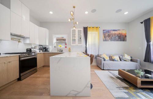 Luxury 3BR Condo | Mins to Manhattan - Foto 12