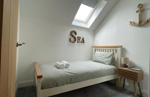 Iris Cottage 4BR Coastal Retreat - Foto 20