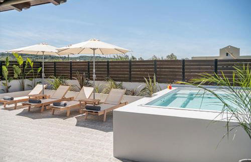 Sol Luxury Apartment - close to the beach with a private heated mini pool - Foto 63