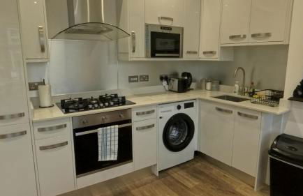 2 bed flat, sleeps 8, driveway, 5 Mins to Brixton - Foto 19