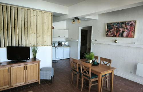 Les pieds dans l'eau - Photo 7