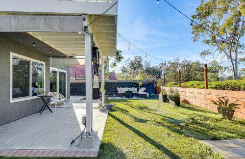 Modern Oceanside Living! Family Home with Workspace - Foto 32