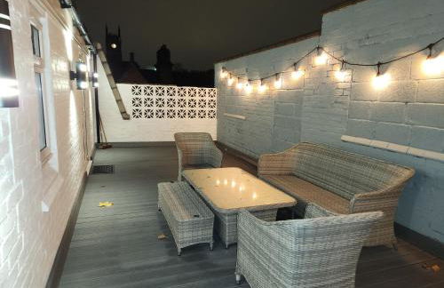 Derby City Centre Apartment With Roof Top Hot Tub - Foto 5