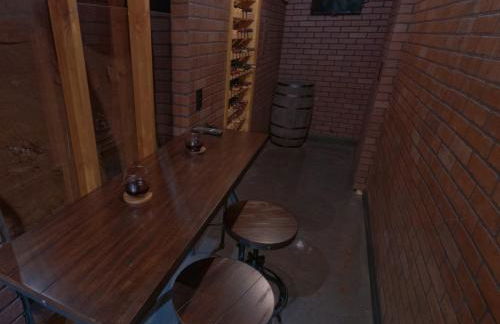 Cozy mountain retreat with lake views near Yosemite - Foto 15