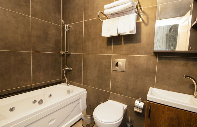 Royal Villa - Photo 55