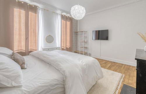 Suite 90m2 avec Jacuzzi jardin Proche Paris CDG - Foto 9