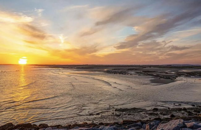 Prime Location 3-bed Chalet in Seal Bay, Selsey - Photo 25