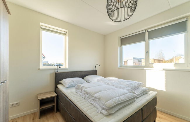 Nice Holiday Home Close to Nature Reserve - Photo 10