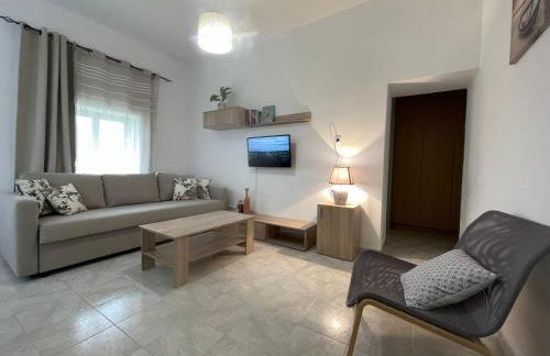 Mesogitonia House - Photo 7