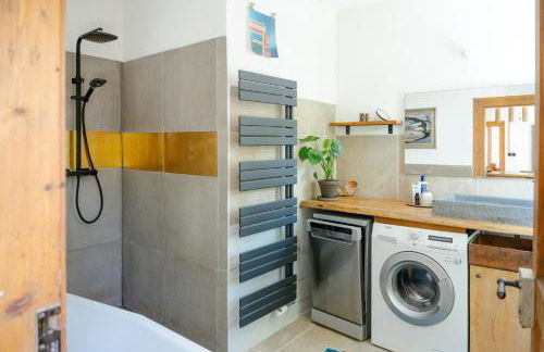 The Upholstery Tinyhouse Deluxe Eco Chalet Kreativ Citynah - Foto 23