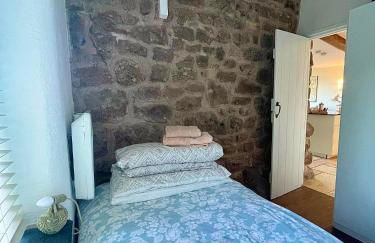 Top Barn Wales - Photo 27