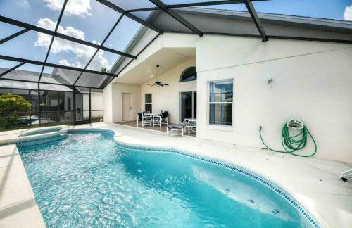 SUPER LUSH- FOAM BEDs w POOL & GAMEs - Foto 25