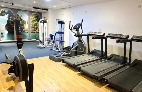 Burlington Mansions - FREE ALLOCATED PARKING - 8 mins walk to the beach - Gym - Pool Table - Brought to you by Coastline Retreats - Photo 40