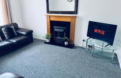 The Georgian Townhouse - 4 Bedrooms - Sleeps 9 - Photo 27