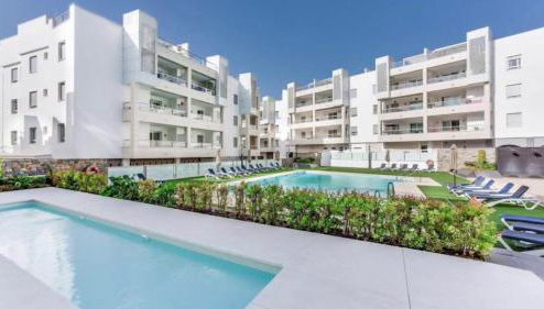 Deluxe 3 Bedroom by Aqua Apartments, Marbella - Foto 1, Garden, sunbed, Garden view