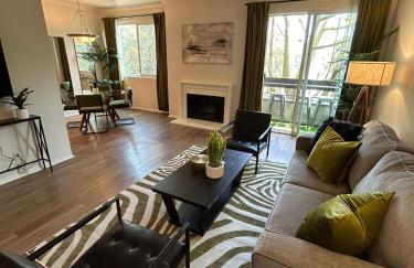 Beverly Hills Midle City 1 br Apt with Parking 202 - Photo 22