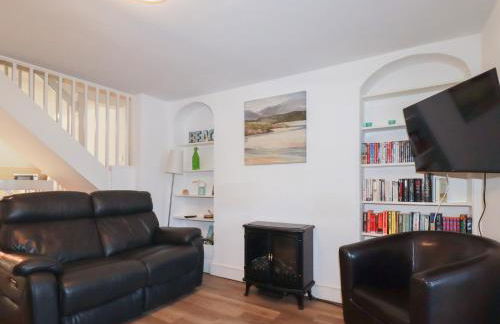 Alma House 2 - Photo 4