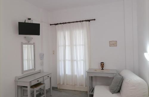 Nikoleta's Studios - Photo 53