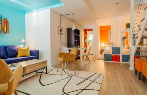 Over the Moon About C Adams Morgan METRO subway Rock Creek Park - Foto 3