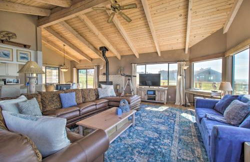 Spectacular Ocean View Retreat w/ Private Beach - Foto 13