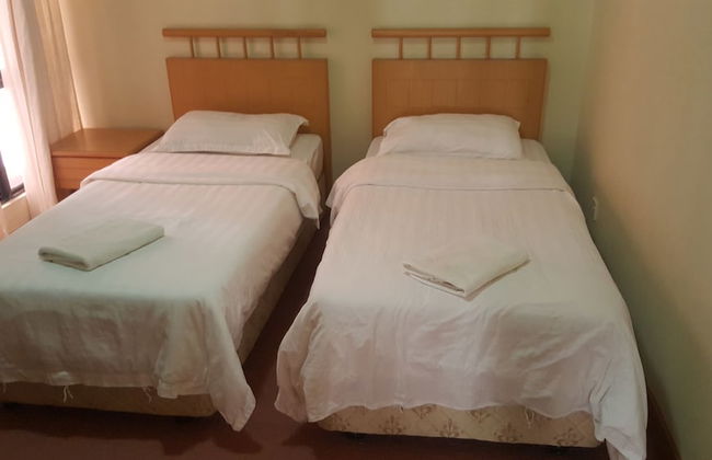 Ideal Holiday Apartment Marina Court - Foto 16