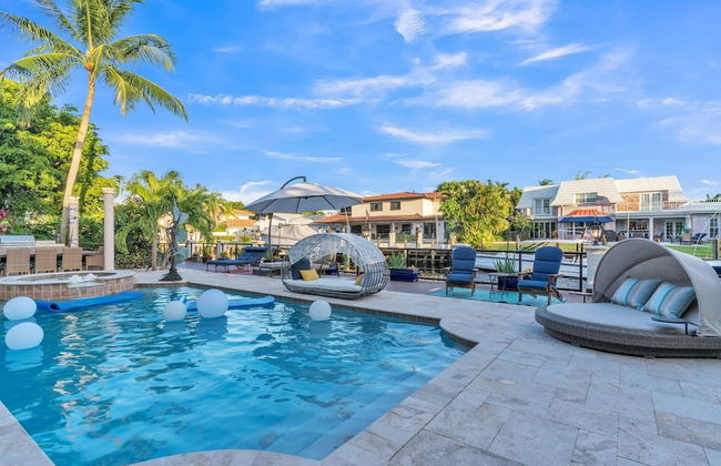 Luxury Home Villa D' Amore Southern Florida Paradise Sleeps 10 5 Bedroom Villa by RedAwning - Foto 33