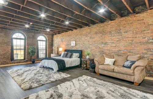 Jacuzzi Tub and Full Kitchen Dowtown Hannibal Loft - Foto 17