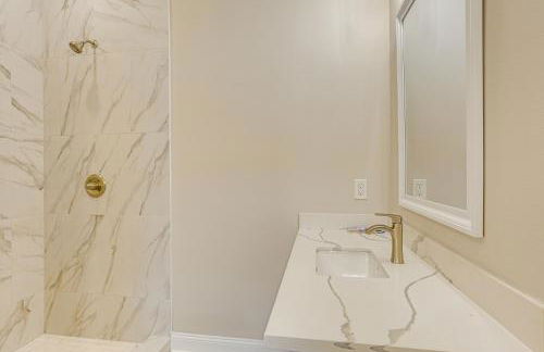 1 Mi to Caesars Superdome Contemporary NOLA Abode - Foto 13