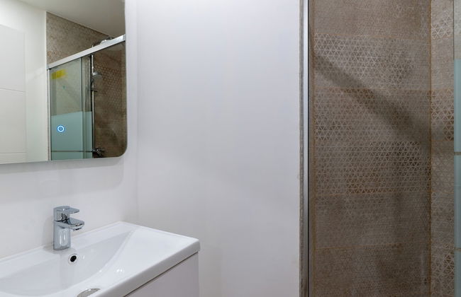 Main Street Suites-Hosted by Sweetstay - Photo 54