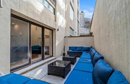5 bdrm - Heated Indoor Pool - Roof Top Deck - Foto 52