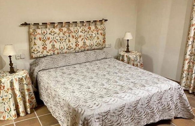 Cal Cuaresma - Photo 1