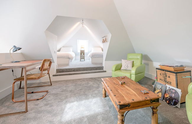 The Art Room Leiston Air Manage Suffolk - Photo 3