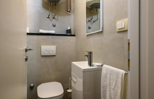 Amazing Home In Susnjevica With Wifi - Foto 20