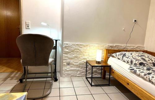 Ferienwohnung , ruhig gute Messe Anbindung,Parkplätze & Top- öffentliche Verkehrsmittel zur City und Messe - Foto 11