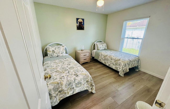 Amazing 3/2 Vacation Home With Private Pool!! - Foto 30