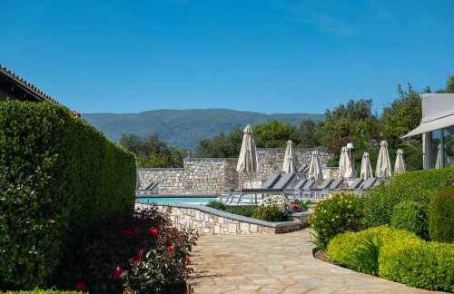 Karavia Lux Inn - Photo 50