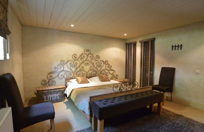 Grand Holiday Home in Alphen with Sauna & Hot Tub - Foto 4