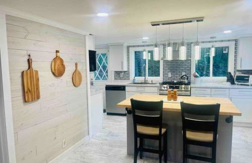 Lakefront Cottage on Brewer Lake - Foto 42