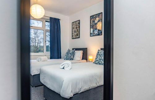 University View-Off-Street Parking-Sleeps 8-Fast WiFi - Foto 60