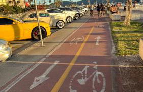 Apto 711 - Elegância com vista parcial da Praia - Foto 31