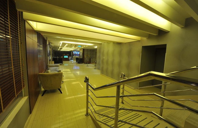 Al Janadriyah Suites 7 - Foto 26