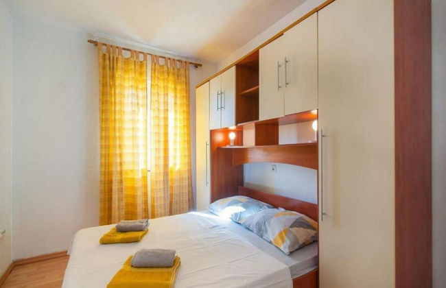 Apartment Stipic Omis - Three Bedroom Apartment With Terrace - Foto 3